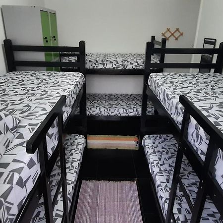 Quintal Da Bella Hostel Сантос Екстериор снимка