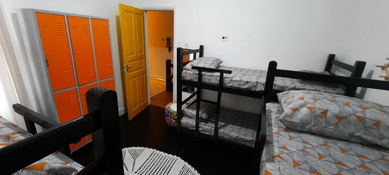Quintal Da Bella Hostel Сантос Екстериор снимка