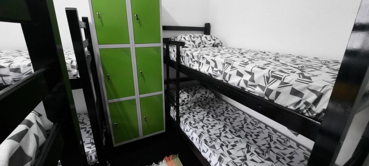 Quintal Da Bella Hostel Сантос Екстериор снимка